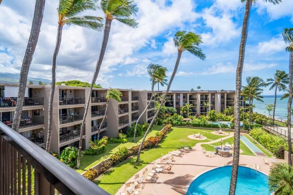 Hale Ono Loa 403- Top Floor, Ocean View, & Complete Modern Remodel Apartment Kahana Exterior photo