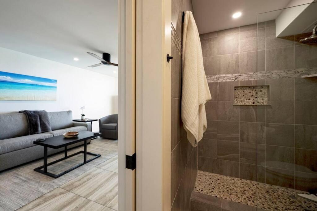 Hale Ono Loa 403- Top Floor, Ocean View, & Complete Modern Remodel Apartment Kahana Exterior photo