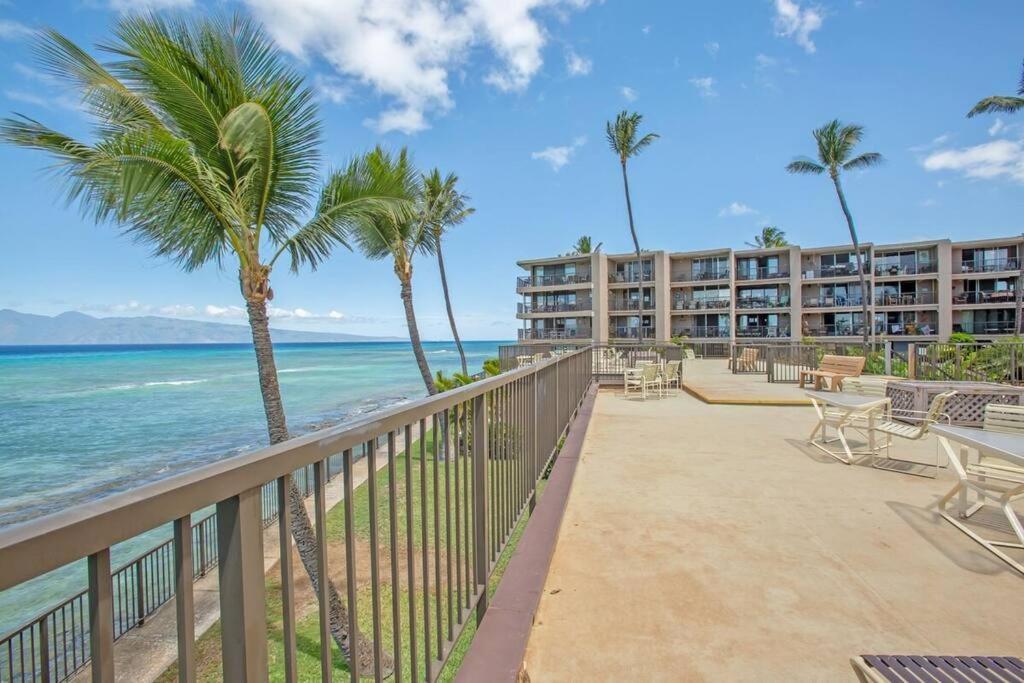 Hale Ono Loa 403- Top Floor, Ocean View, & Complete Modern Remodel Apartment Kahana Exterior photo